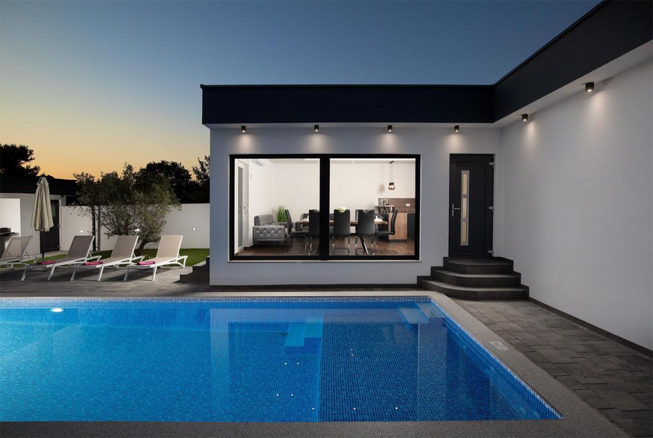 Villa L&L ميدولين المظهر الخارجي الصورة